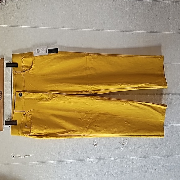 89th & Madison Women's Capri Pants Sunflower Size 12 - Picture 6 of 7